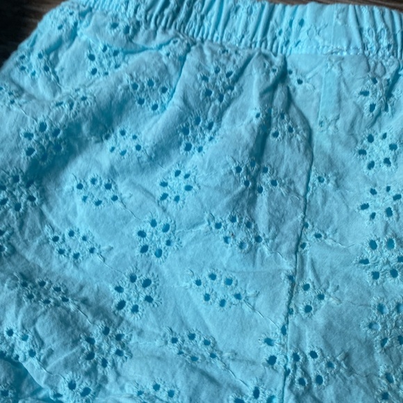 Blue Eyelet Baby Outfit - Picture 2 of 3